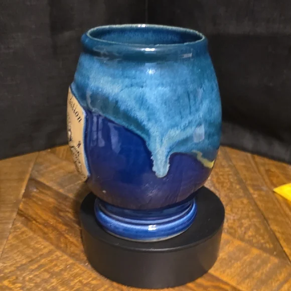 Renaissance Festival Blue Ceramic Mug - Picture 4 of 10